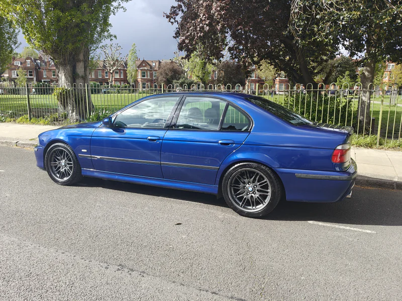 2000 BMW M5 in London
