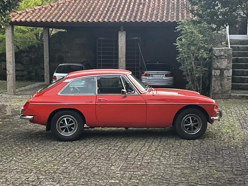 1978 MG BGT in Matosinhos 9
