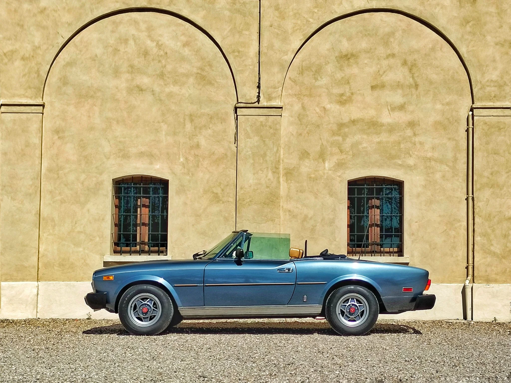 1979 Fiat 124 Spider Cs2 Pininfarina 2000