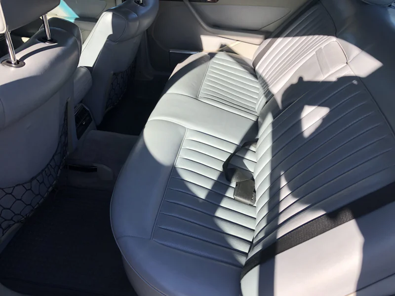 1987 Mercedes-Benz 560SEL in Brookvale 4