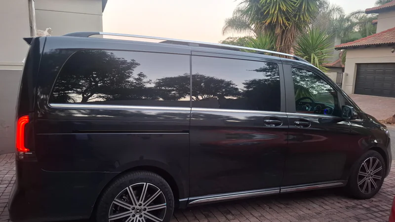 2026 Mercedes-Benz V300d Exclusive in Johannesburg 17