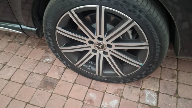 2026 Mercedes-Benz V300d Exclusive in Johannesburg 8