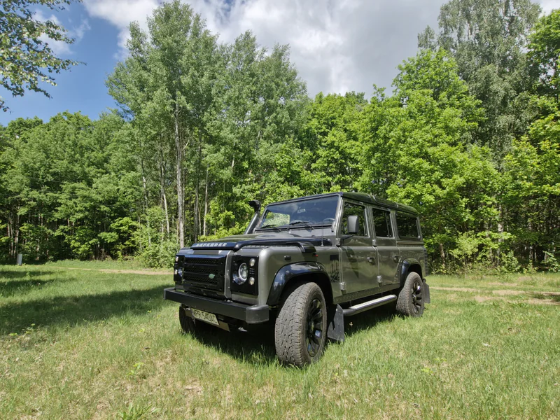 2011 Land Rover Defender 110 Puma in Piastów 3