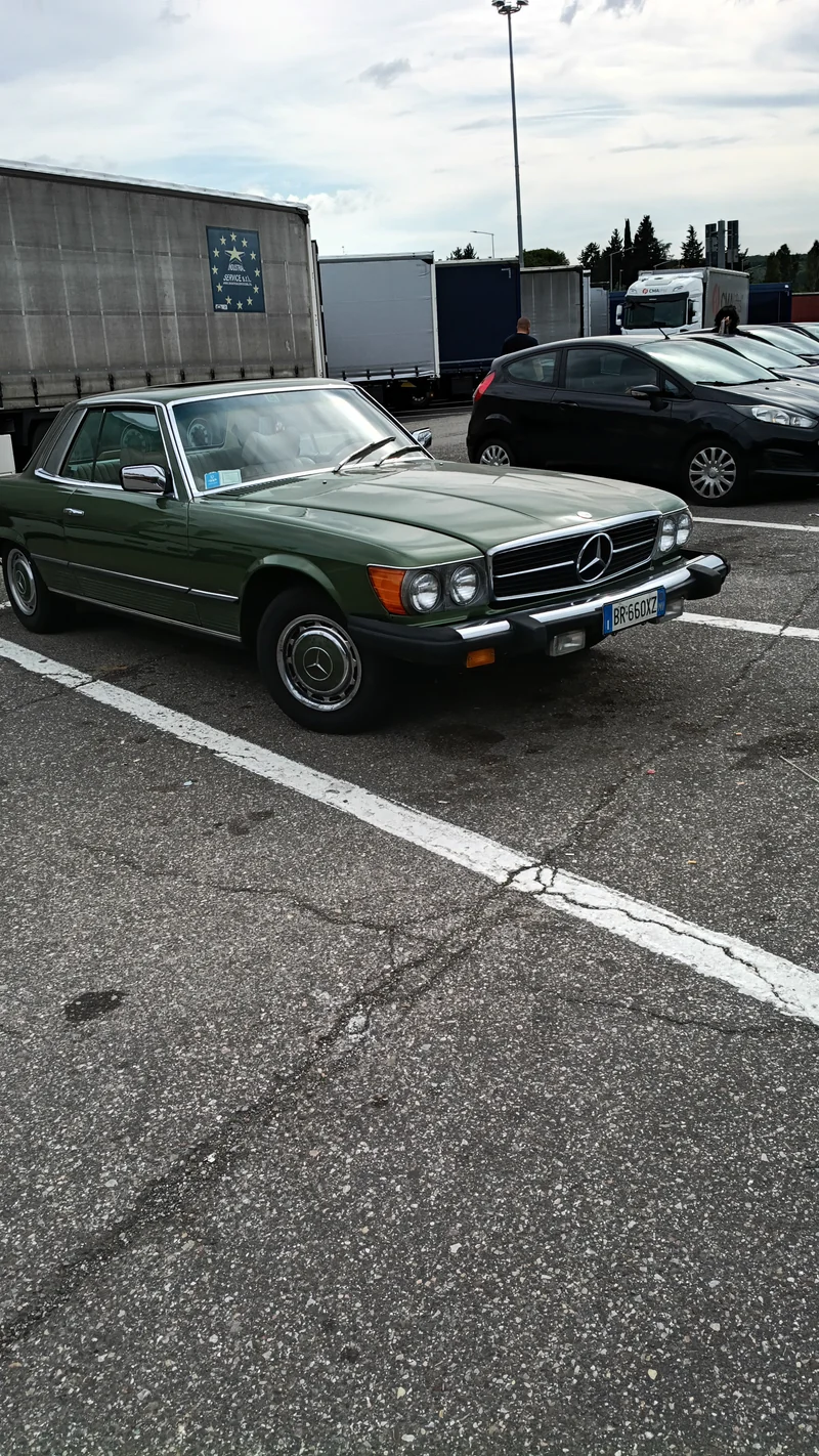 1977 Mercedes-Benz Slc 450 in Cicciano