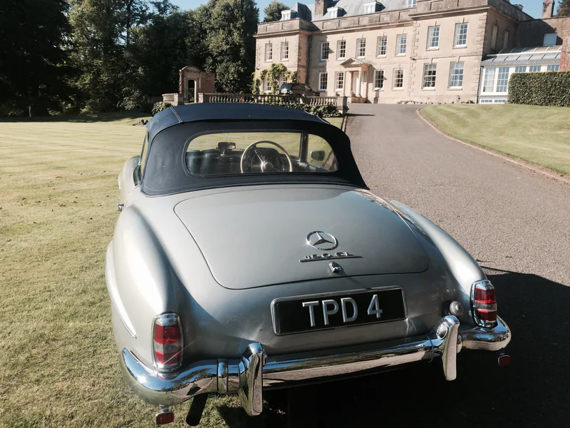 1960 Mercedes-Benz 190sl in London 2