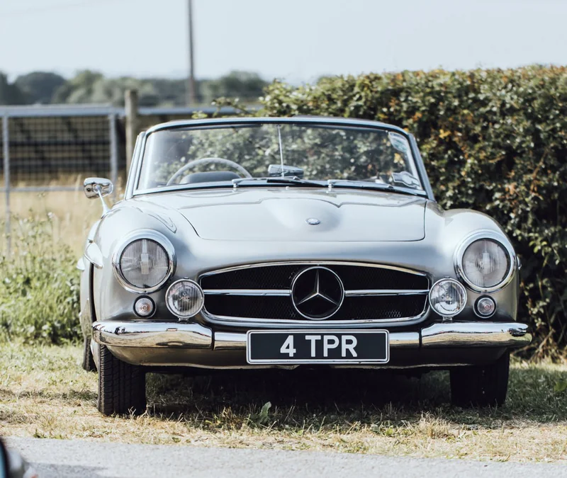 1960 Mercedes-Benz 190sl in London 8