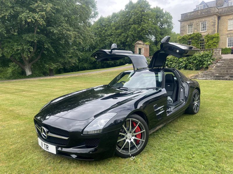 2010 Mercedes-Benz Sls in London 2