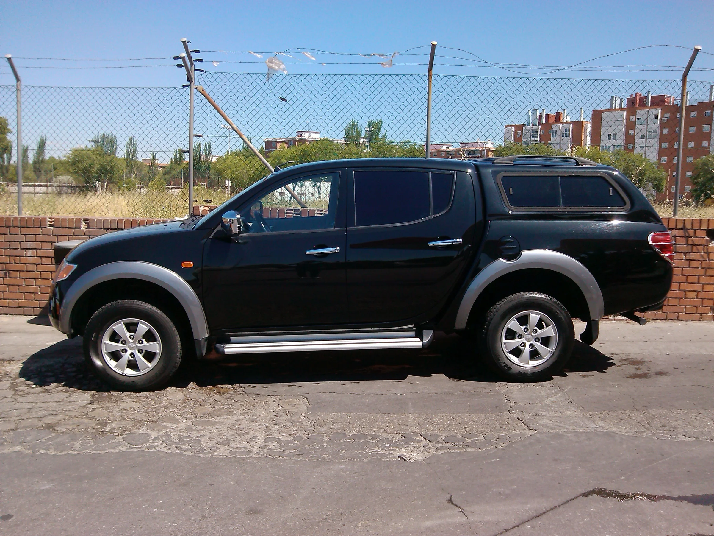2007 Mitsubishi L200