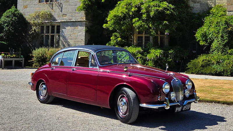 1967 Jaguar Mark II in Market Drayton 3