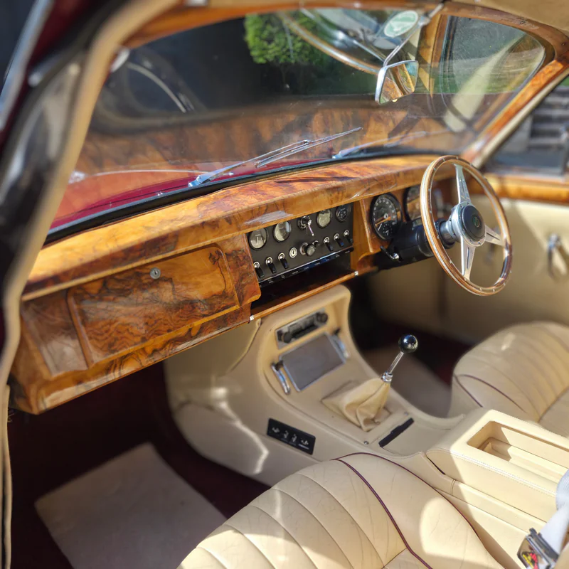 1967 Jaguar Mark II in Market Drayton 7