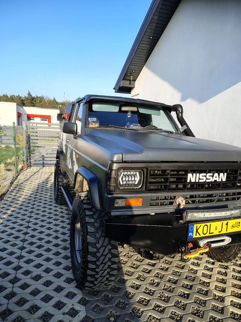 1984 Nissan Patrol in Rumin 2