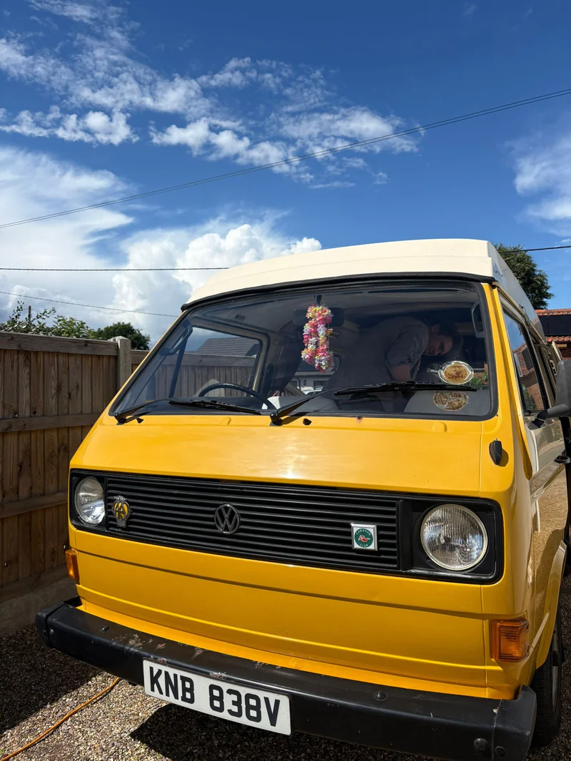 1980 Volkswagen T25 Devon Moonraker in London 3