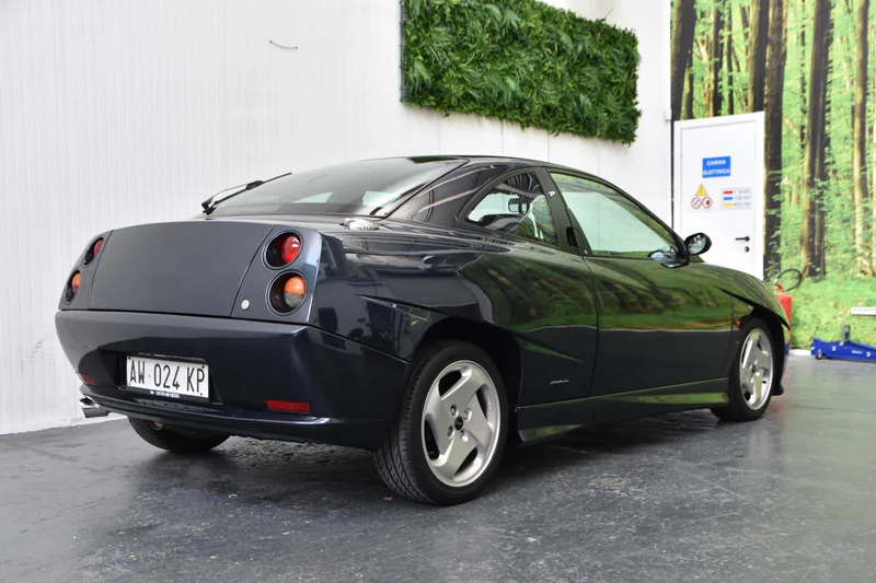 1998 Fiat Coupè in Milano 3