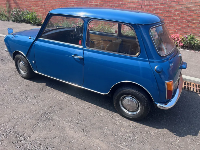 1973 Morris Mini Clubman in Aldershot 4