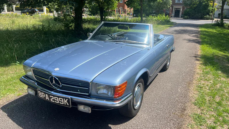 1971 Mercedes-Benz 350SL in London 2