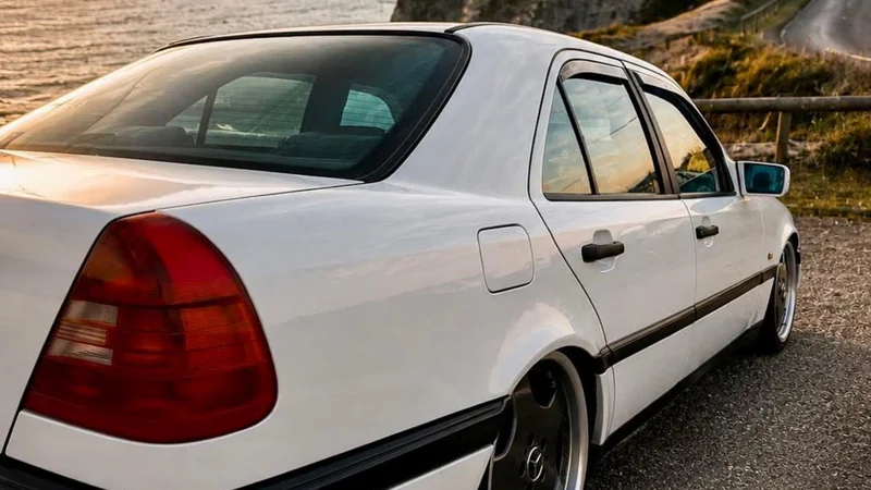 1995 Mercedes-Benz W202 in Poole 2