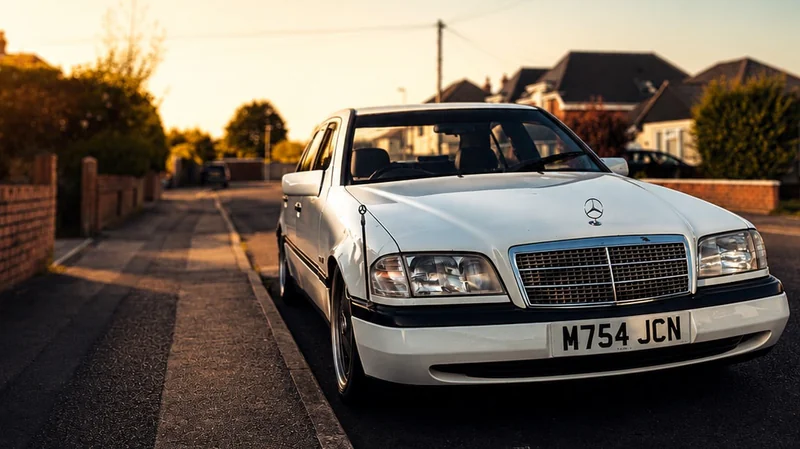 1995 Mercedes-Benz W202 in Poole 6
