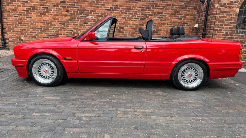 1991 BMW E30 3 Series Cabriolet in Stourport-On-Severn 3