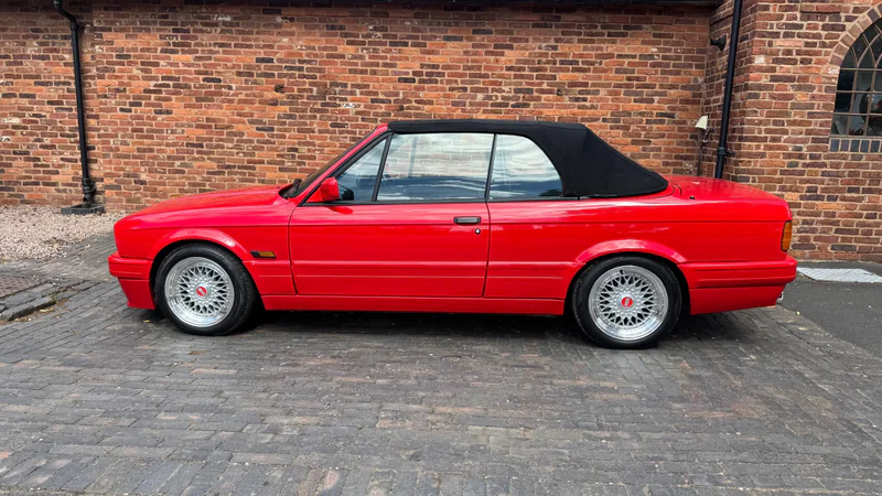 1991 BMW E30 3 Series Cabriolet in Stourport-On-Severn 7