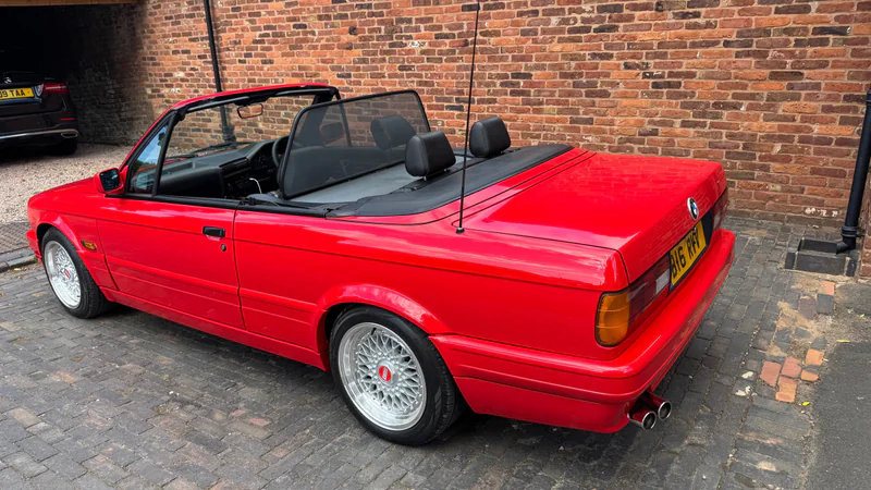 1991 BMW E30 3 Series Cabriolet in Stourport-On-Severn 5