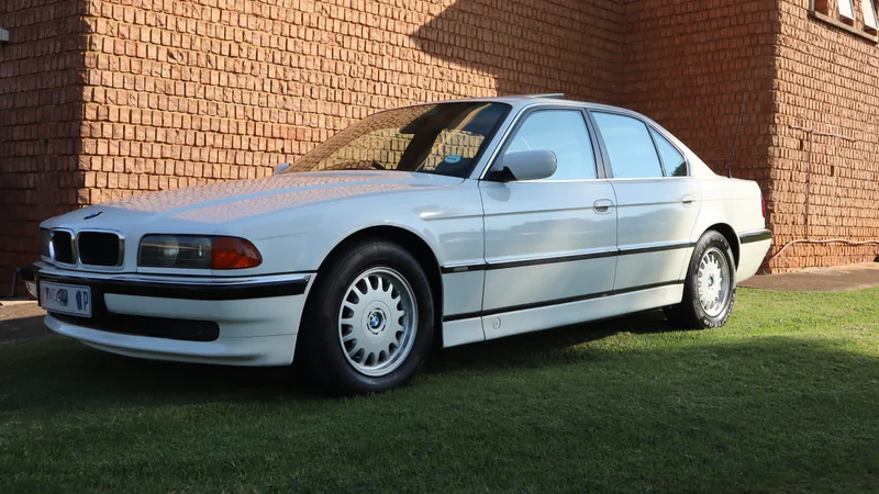 1995 BMW 740i in Pretoria 6