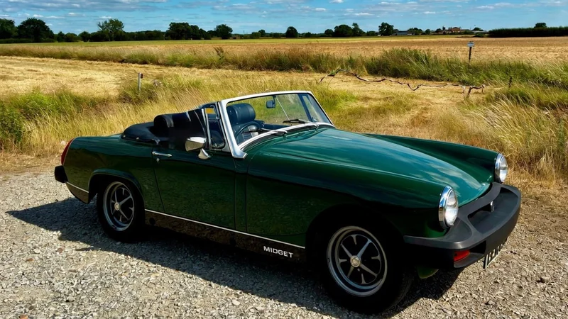 1976 MG Midget in Knottingley 7
