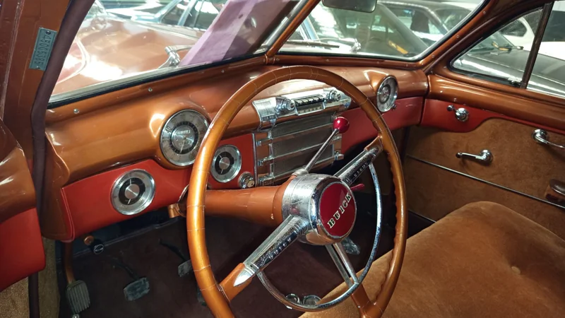 1948 Buick eight super in Lugo 13
