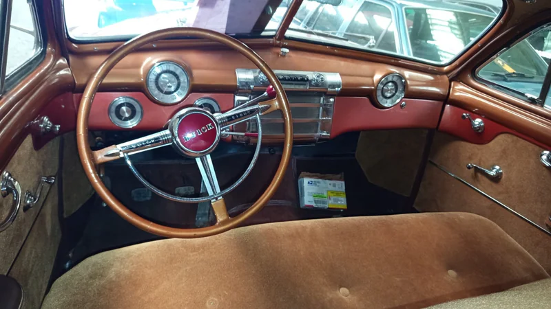 1948 Buick eight super in Lugo 12