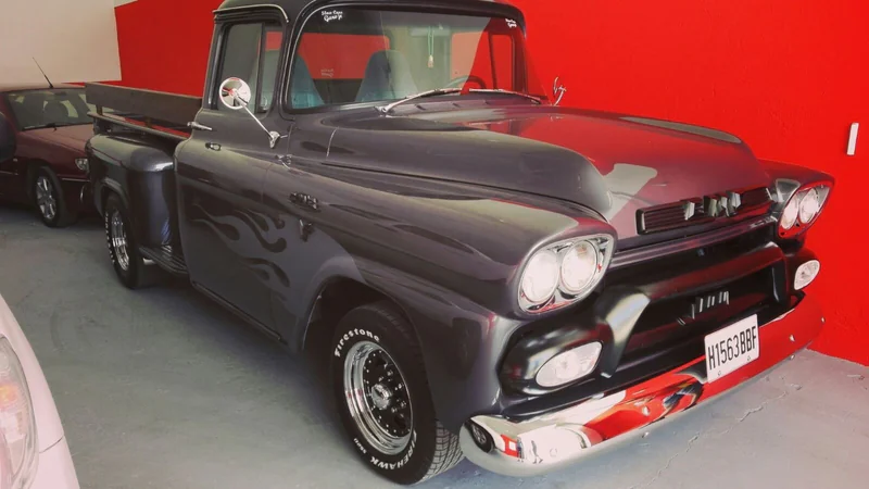 1958 Chevrolet Apache Truck in Lugo 5
