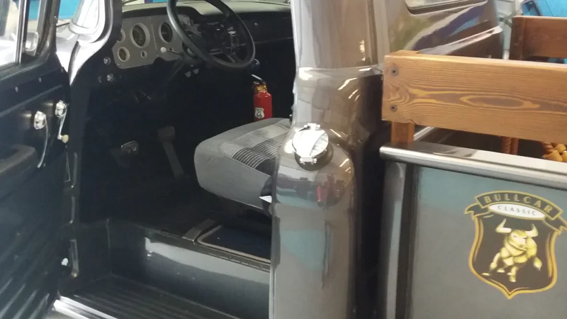 1958 Chevrolet Apache Truck in Lugo 12