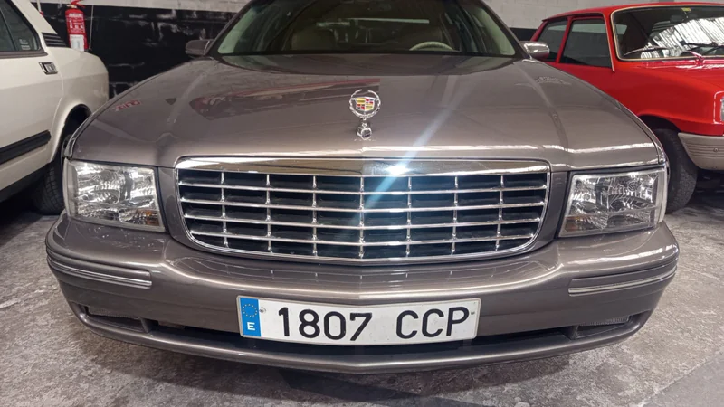 1996 Cadillac deville  in Lugo 8