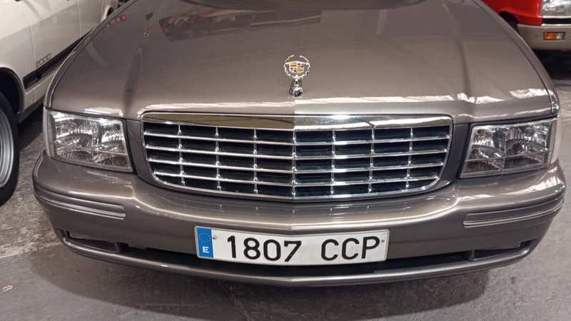 1996 Cadillac deville in Lugo 3