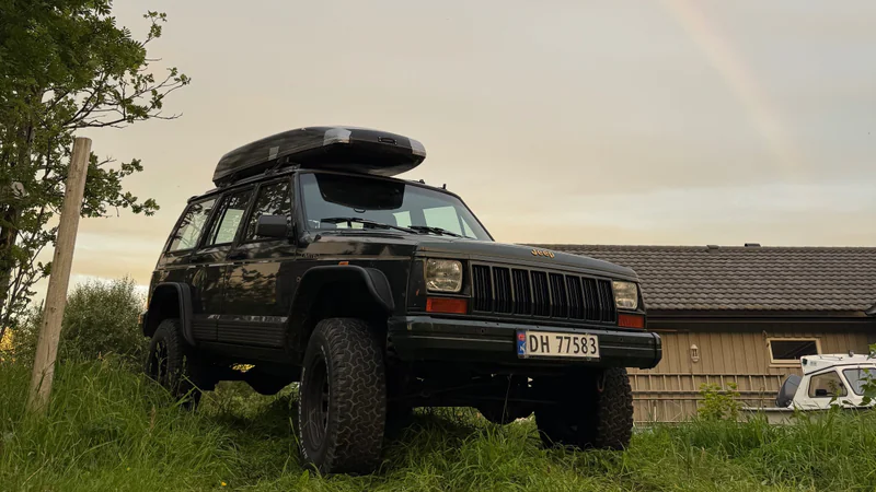 1996 Jeep Cherokee in Melbu 14