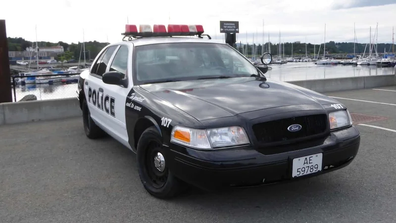1999 Ford Crown Victoria  in Trondheim 9