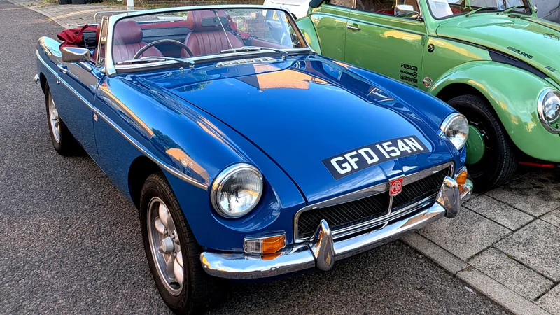 1974 MG Mgb Roadster Cab in London 7