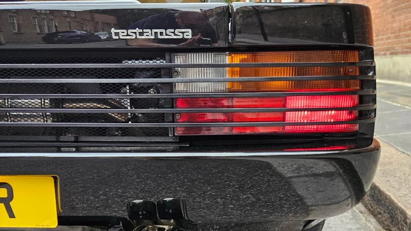 1990 Ferrari Testarossa in London 3