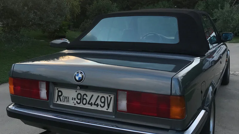 1989 BMW E30 320 CABRIO in Cerveteri 3