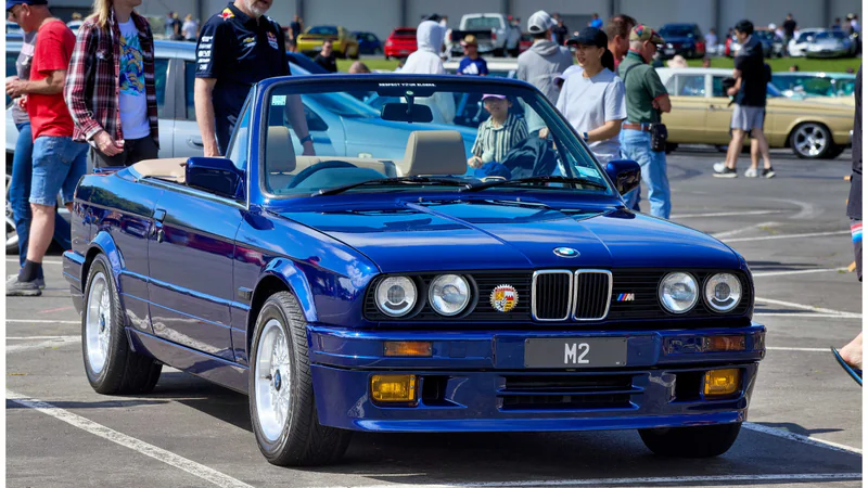 1992 BMW 325i Convertible in Auckland
