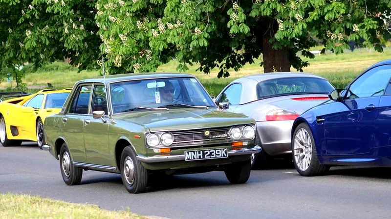 1971 Datsun 510 in Twickenham 11