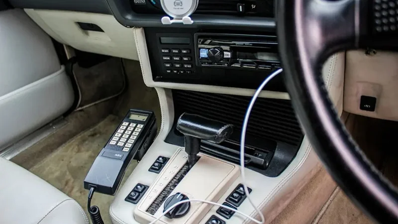 1989 BMW 635 CSi E24 in Romford 4