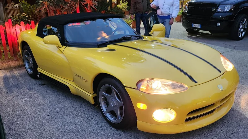 1995 Dodge Viper in Pescara 4