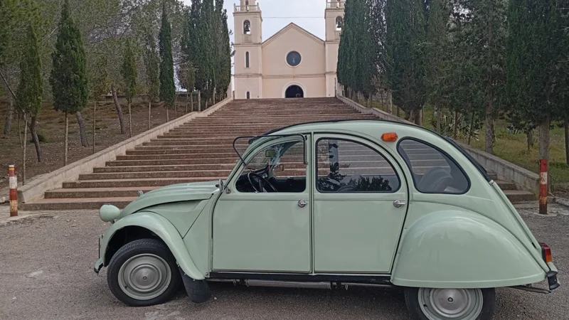 1980 Citroen 2 CV in Benijofar 5