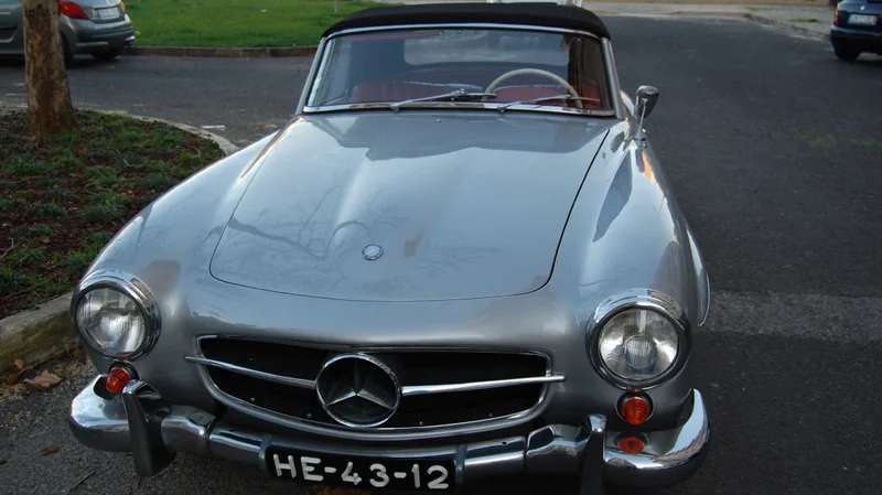 1959 Mercedes-Benz 190SL in Lisboa 1