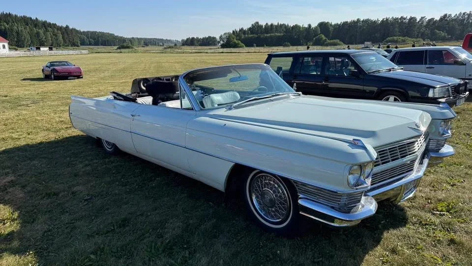 1964 Cadillac DeVille Cabriolet