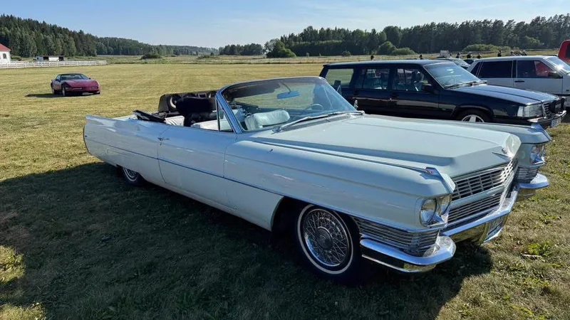 1964 Cadillac DeVille Cabriolet in Örbyhus