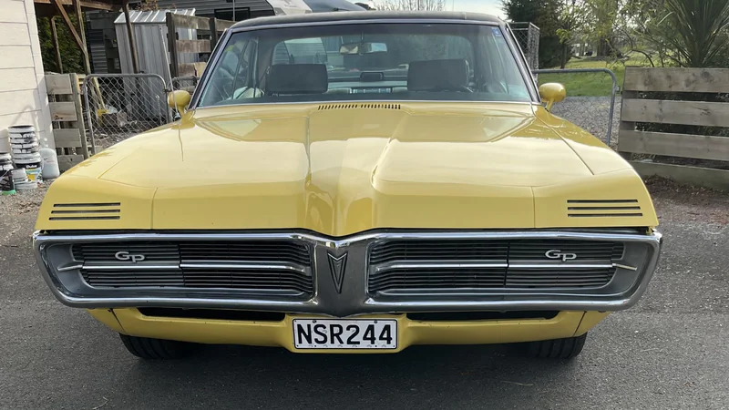 1967 Pontiac Grand Prix in Pokeno 1