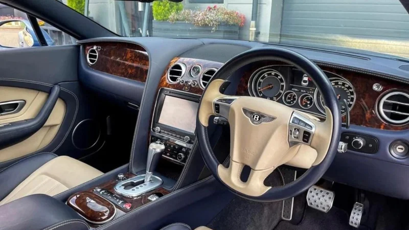 2013 Bentley Continental GT in London 7