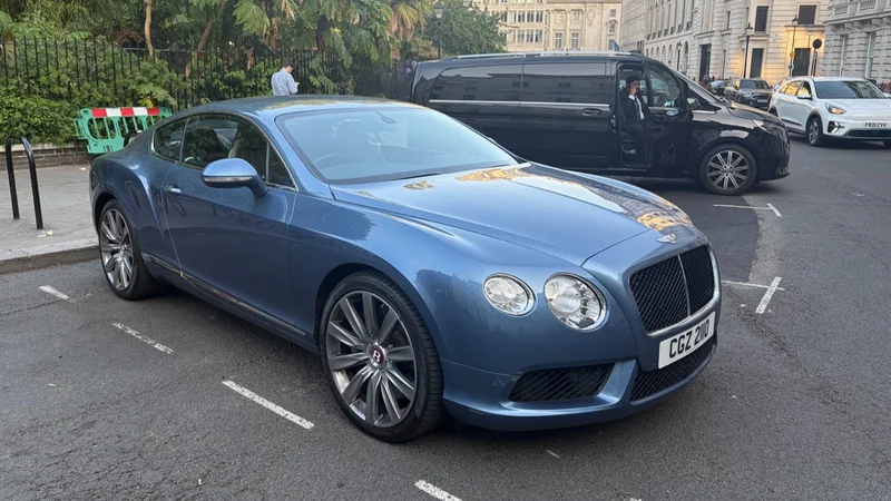 2013 Bentley Continental GT in London 5