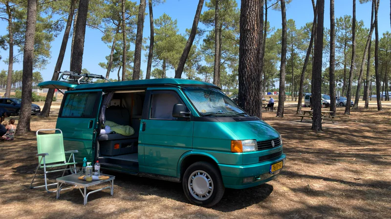1995 Volkswagen T4 in Rotterdam 9