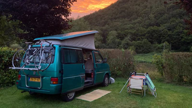1995 Volkswagen T4 in Rotterdam 16